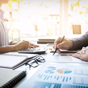 business-man-financial-inspector-secretary-making-report-calculating-checking-balance-internal-revenue-service-inspector-checking-document-audit-concept_1423-126