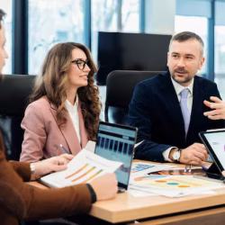 business-meeting-office_1268-21517.avif